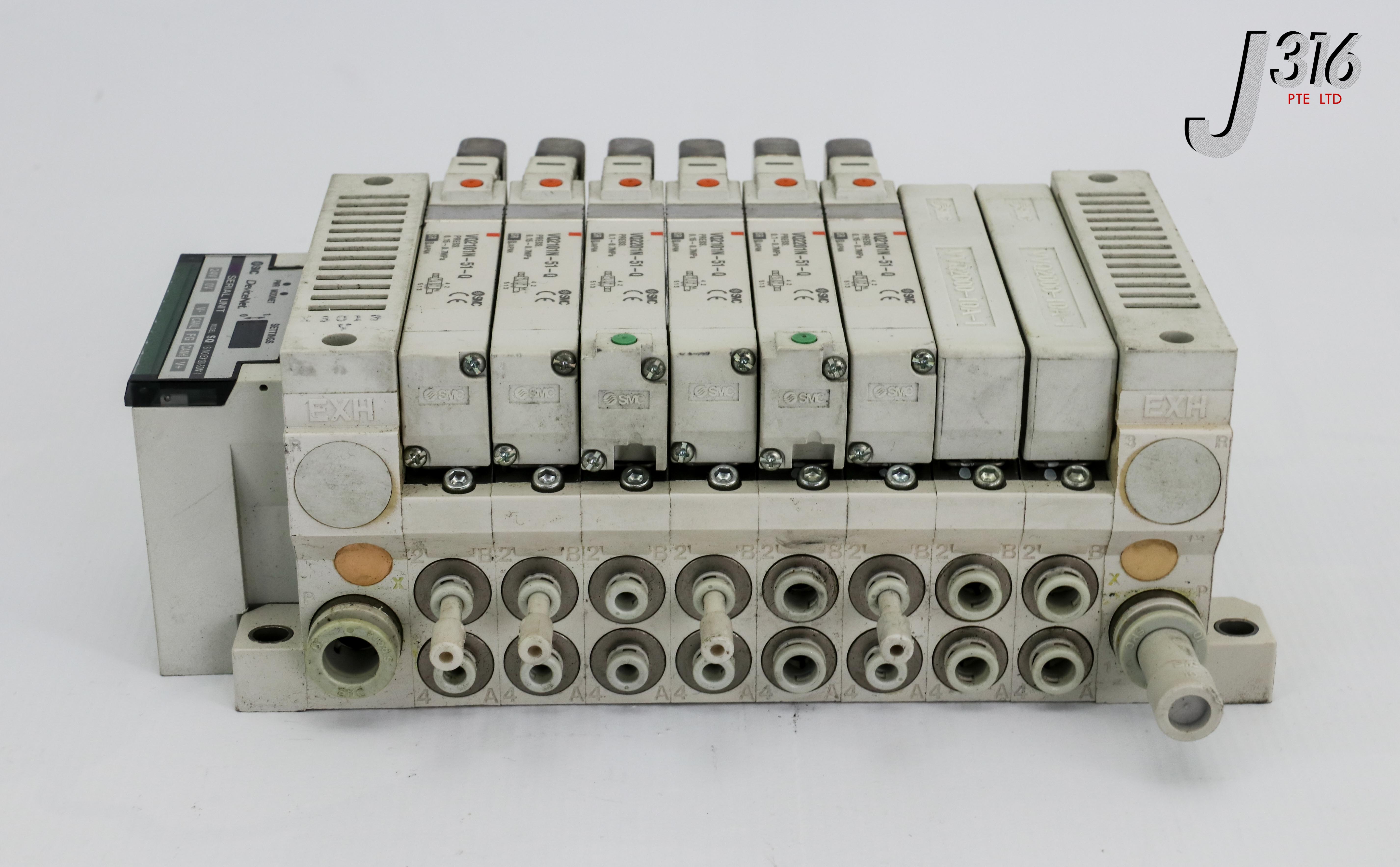 25547 SMC 8 SLOT SOLENOID MANF W/ 4X VQ2101N-51-Q, 2X VQ2201N-51-Q